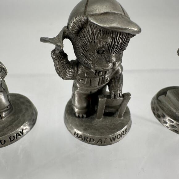 Vintage Avon Benjamin J. Bearington Fine Pewter Figurine Set 4 with Boxes & Bags - Picture 5 of 10